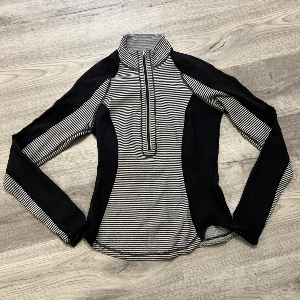 Lululemon Black Run U-Turn 1/4 Zip Pullover Reversible Stripe